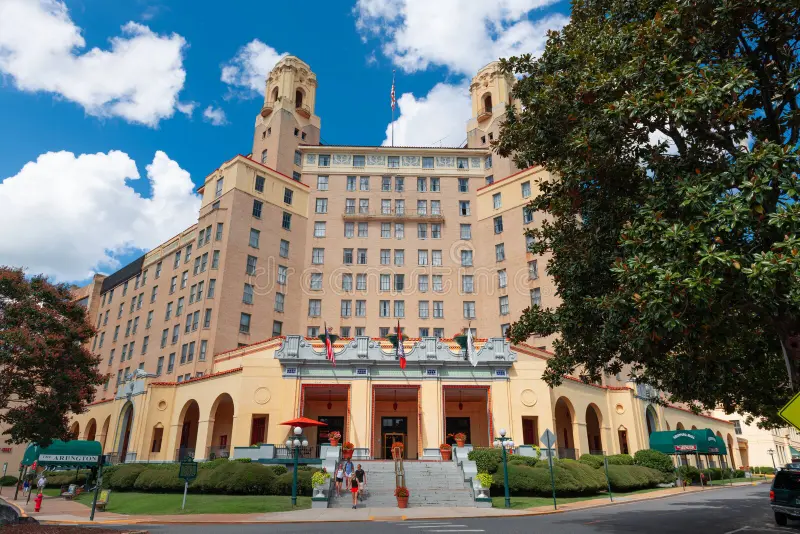 Arlington Resort Hotel & Spa